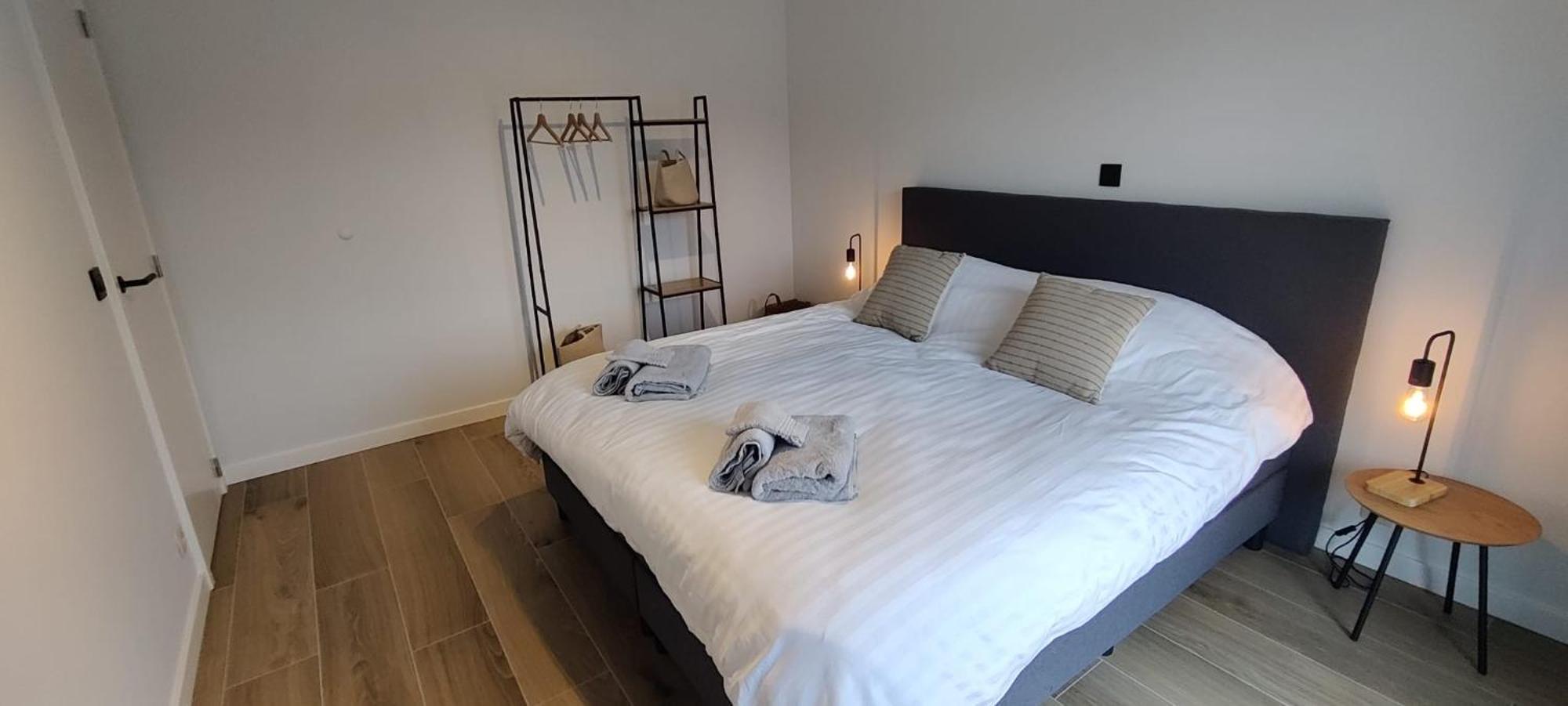 Luxueus, Ruim Appartement Op 350M Van Het Strand Oostende Dış mekan fotoğraf