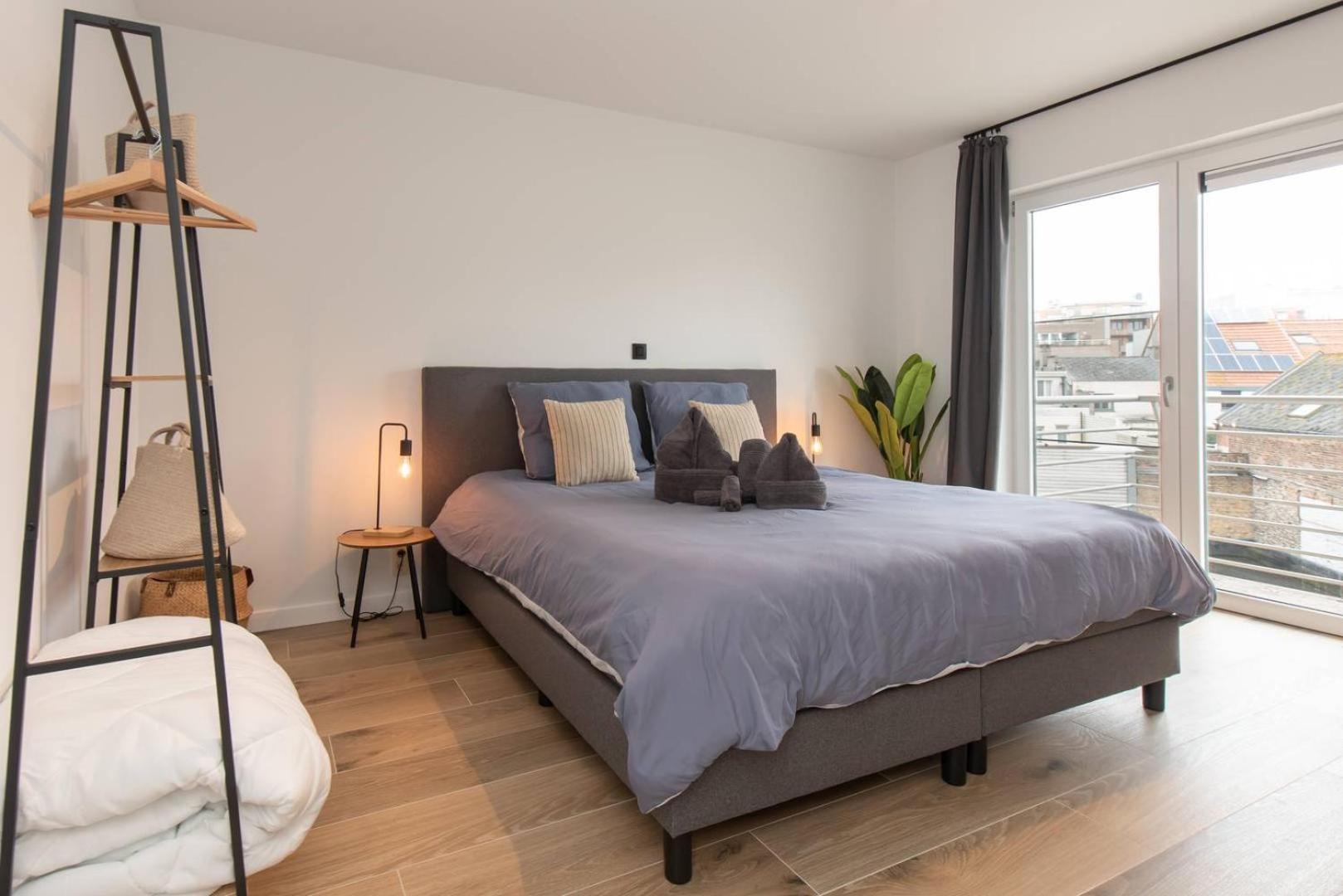 Luxueus, Ruim Appartement Op 350M Van Het Strand Oostende Dış mekan fotoğraf